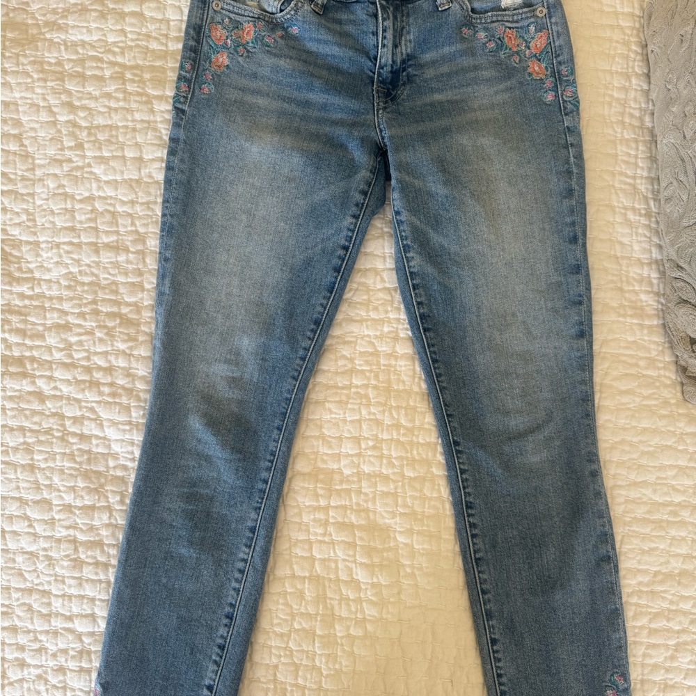 Lucky Brand Blue Jeans with Floral Embroidery